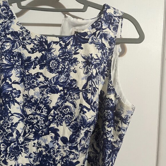 ANN KLEIN SLEEVELESS BLUE AND WHIT FLORAL DRESS SZ 12 - Picture 3 of 6